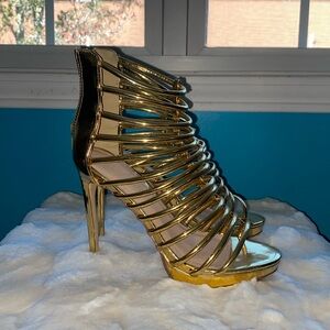 Sexy gold heels